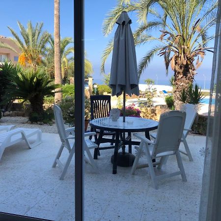Kings Palace - Fabulous Pool-Side 2 Bed Apartment パ フォス エクステリア 写真